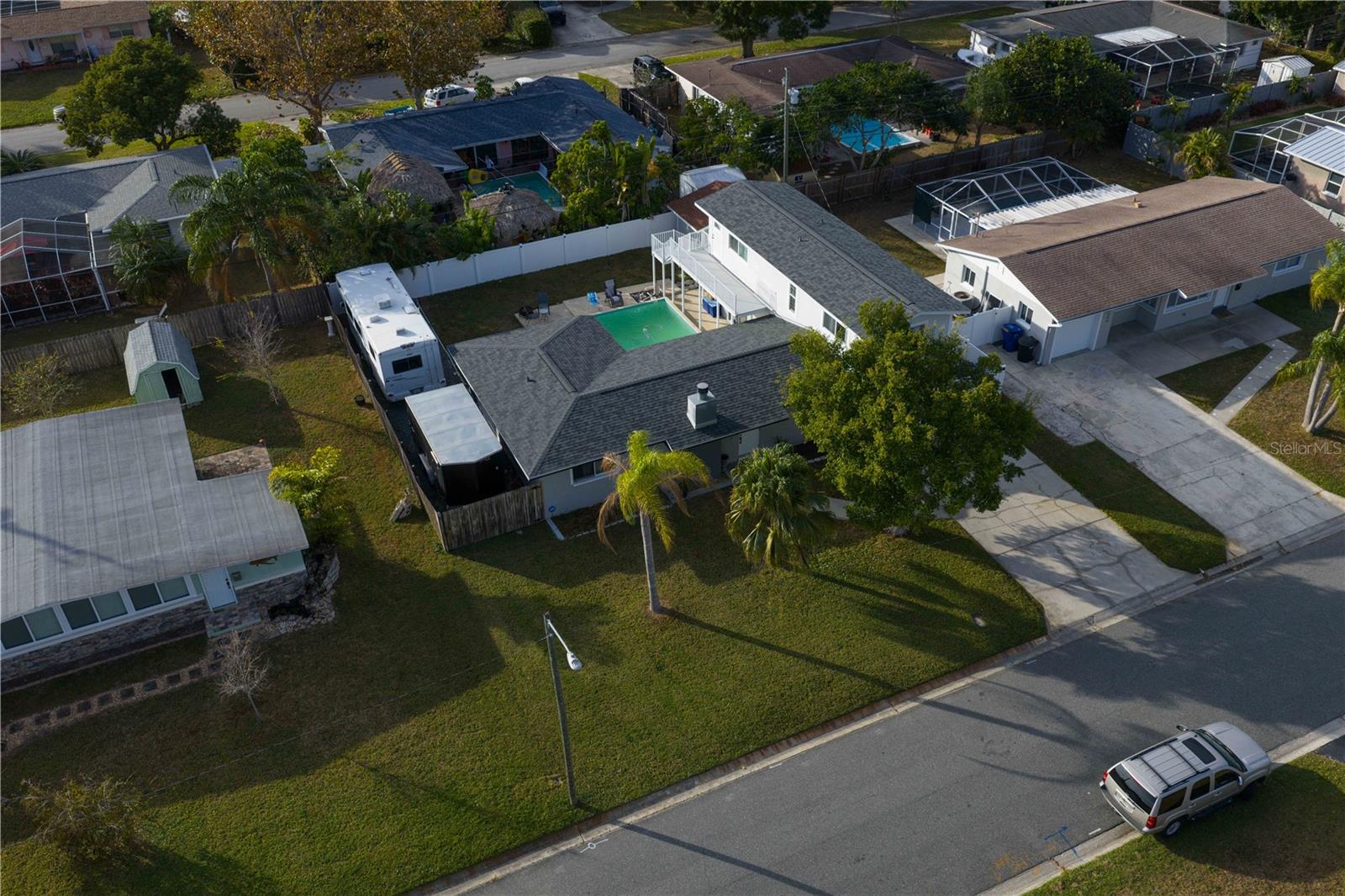 MEADOW LAWN 9TH ADD - Residential