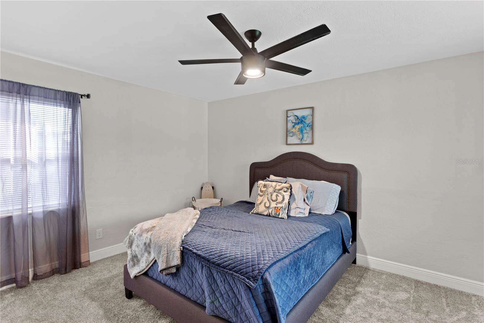 MEADOW LAWN 9TH ADD - Residential