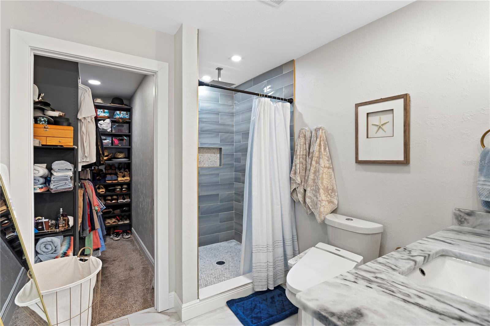 MEADOW LAWN 9TH ADD - Residential