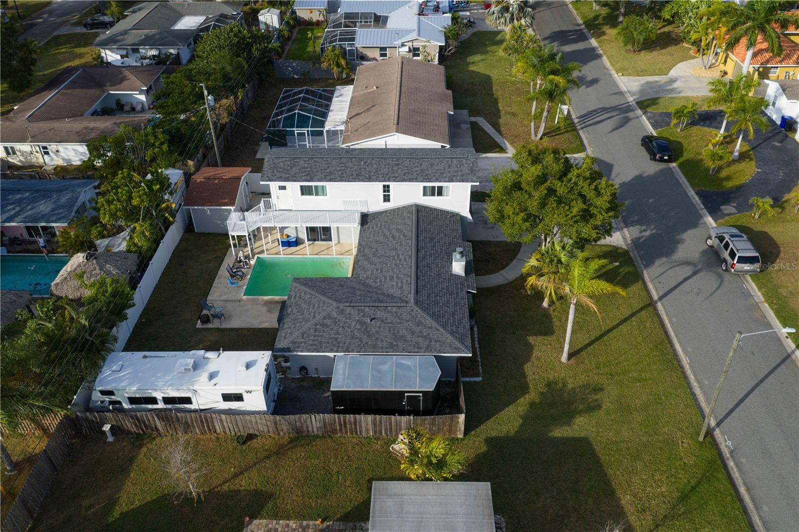 MEADOW LAWN 9TH ADD - Residential