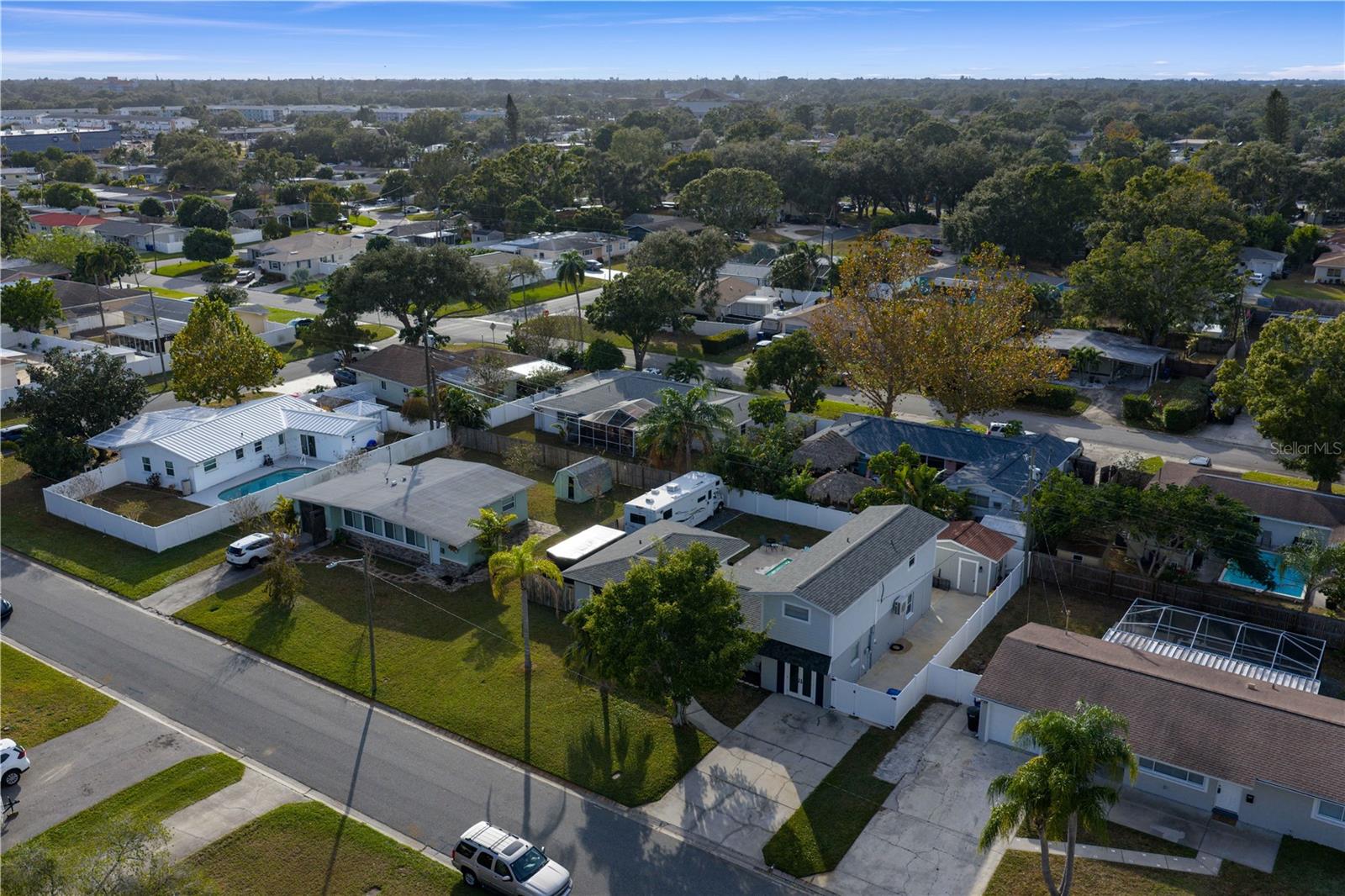 MEADOW LAWN 9TH ADD - Residential