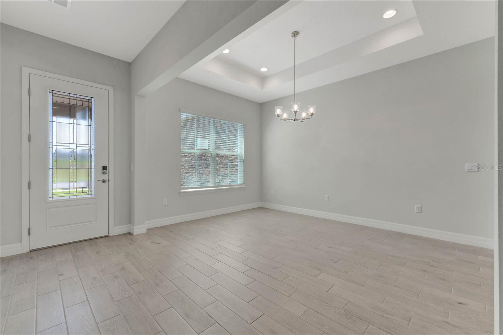 BUENA LAGO - Residential