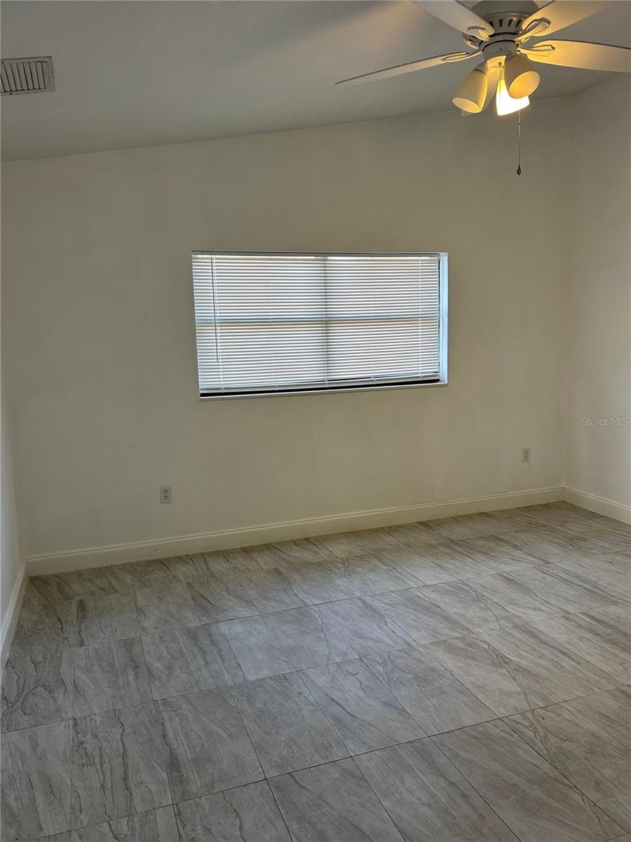 RIDGEWOOD ESTATES ADD 02 RESUB 01 - Residential Lease
