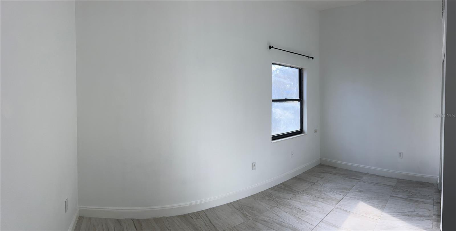 RIDGEWOOD ESTATES ADD 02 RESUB 01 - Residential Lease