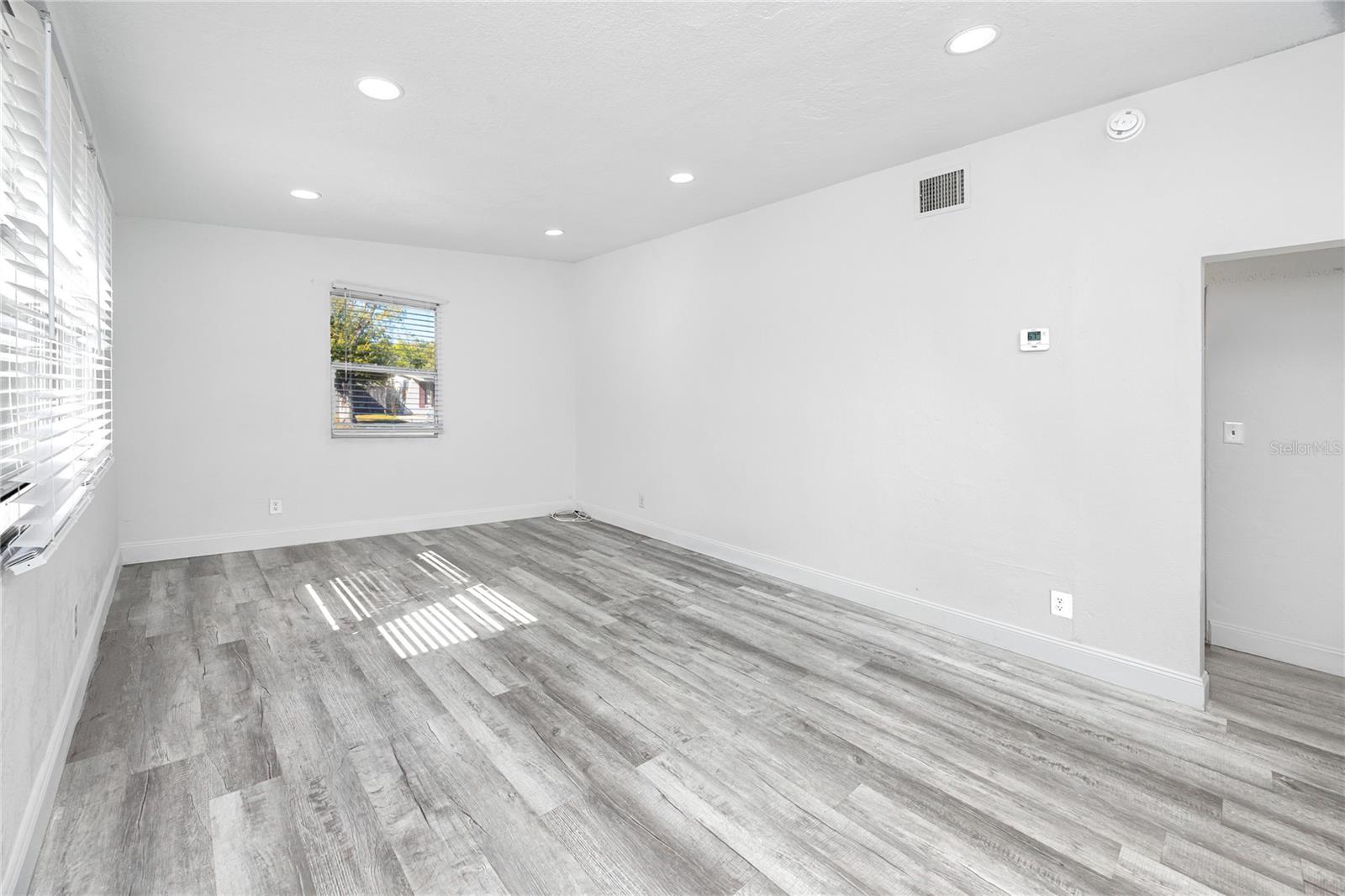 JAN-CORY SUB - Residential Lease