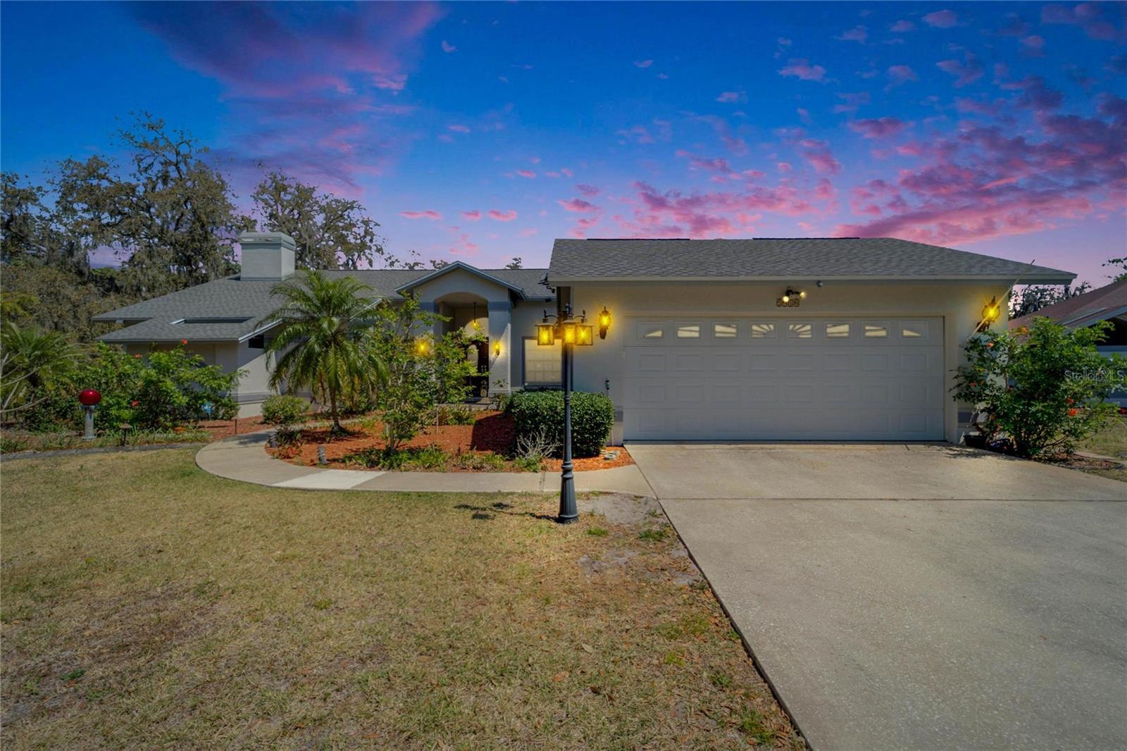 2910 PINE CLUB DRIVE