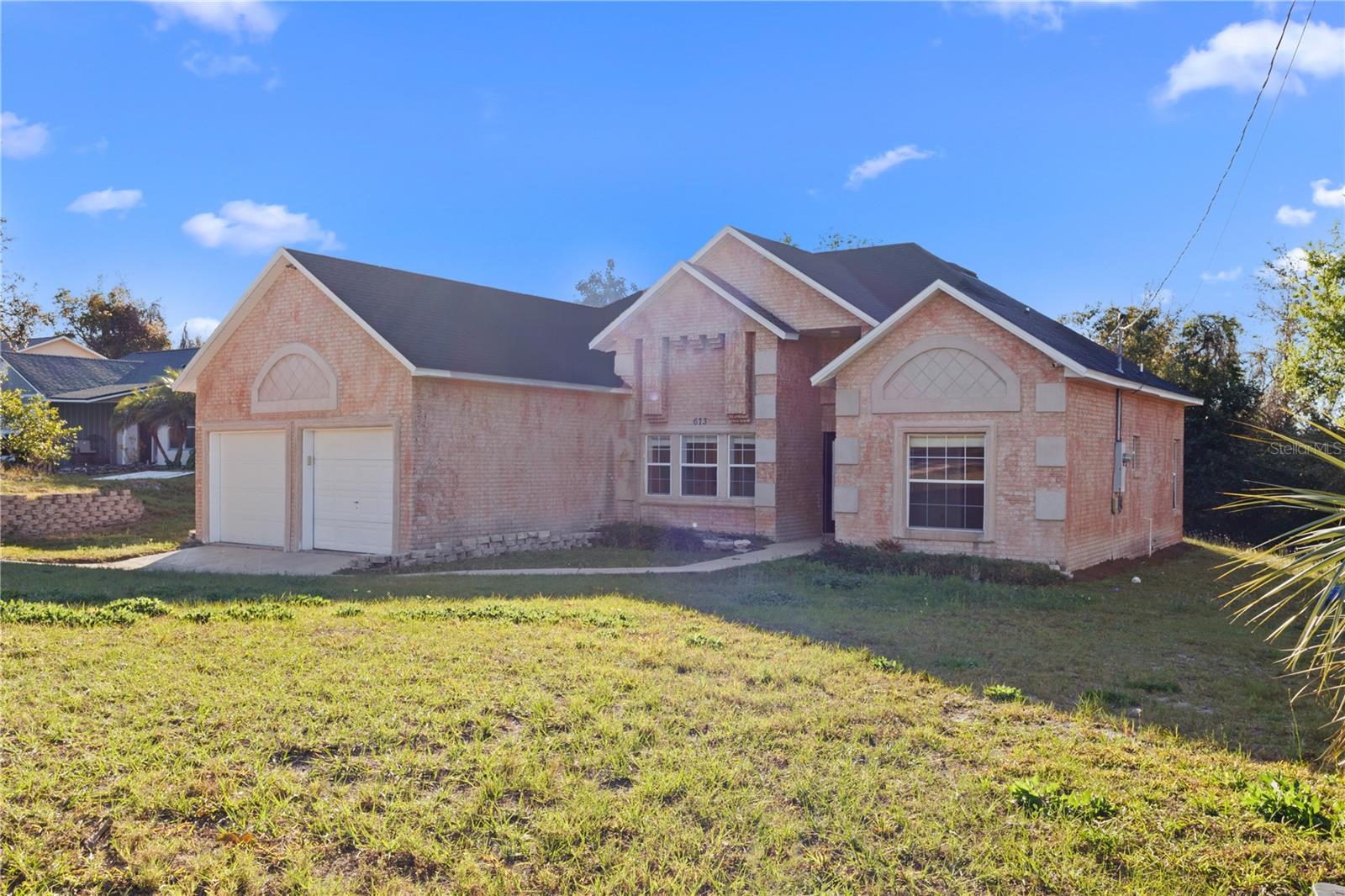 673 LELAND DRIVE