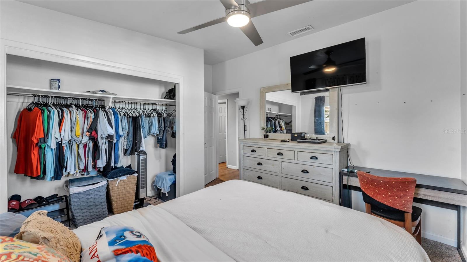 TEMPLE GROVE TERRACE - Residential