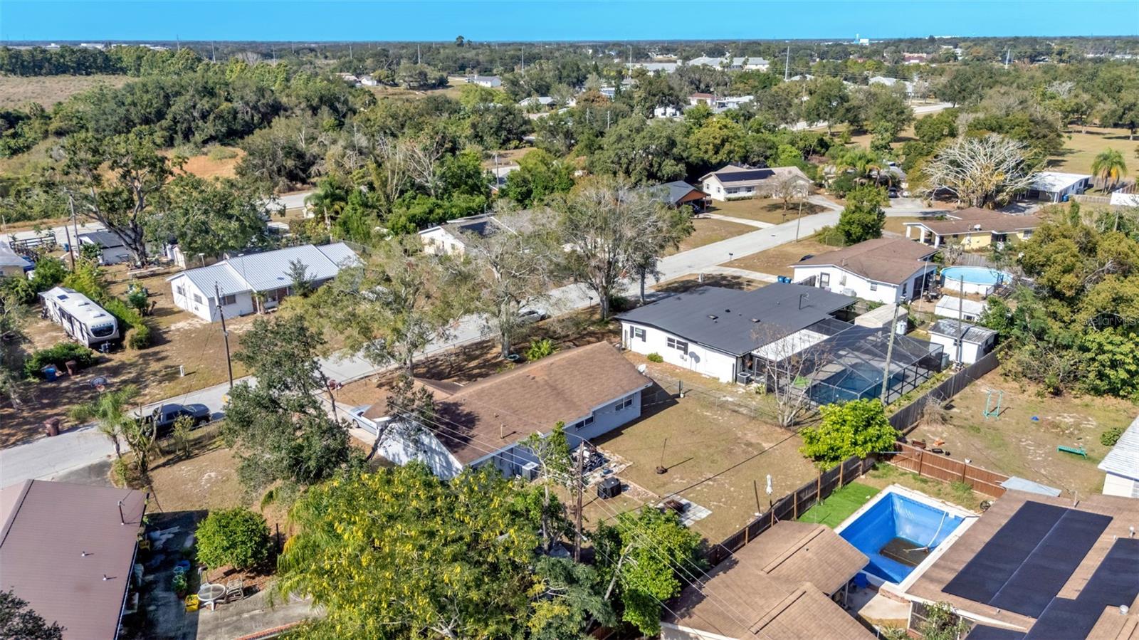 TEMPLE GROVE TERRACE - Residential