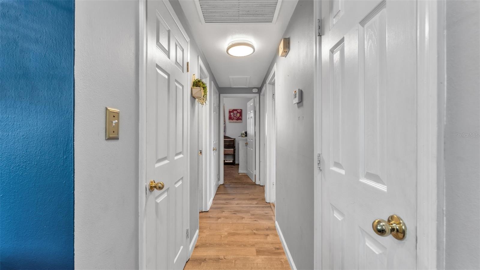 TEMPLE GROVE TERRACE - Residential