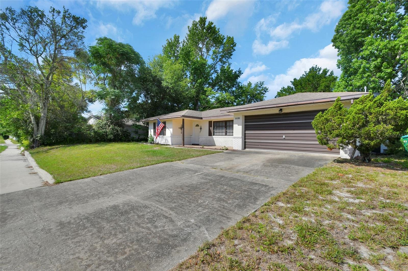 DELTONA LAKES UNIT 05 - Residential