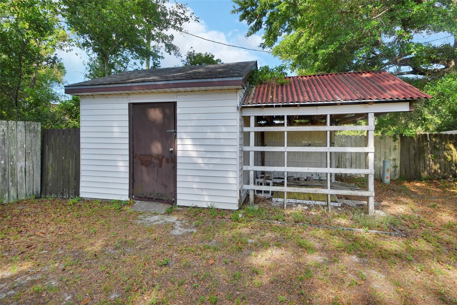 DELTONA LAKES UNIT 05 - Residential