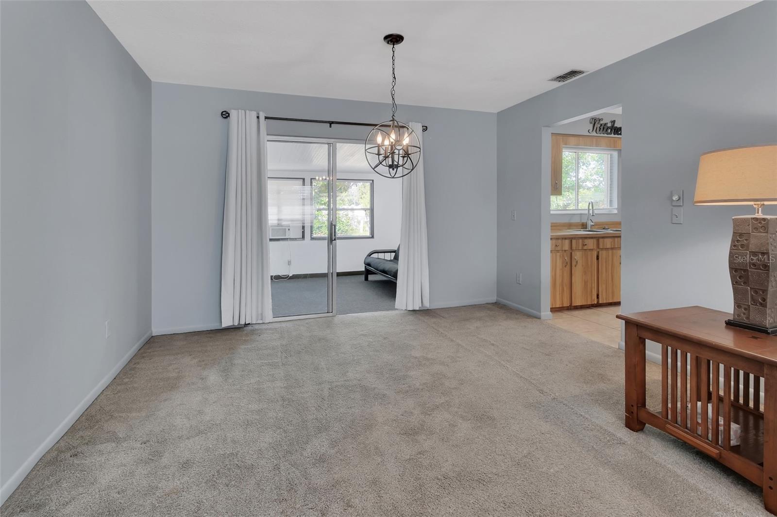 DELTONA LAKES UNIT 05 - Residential