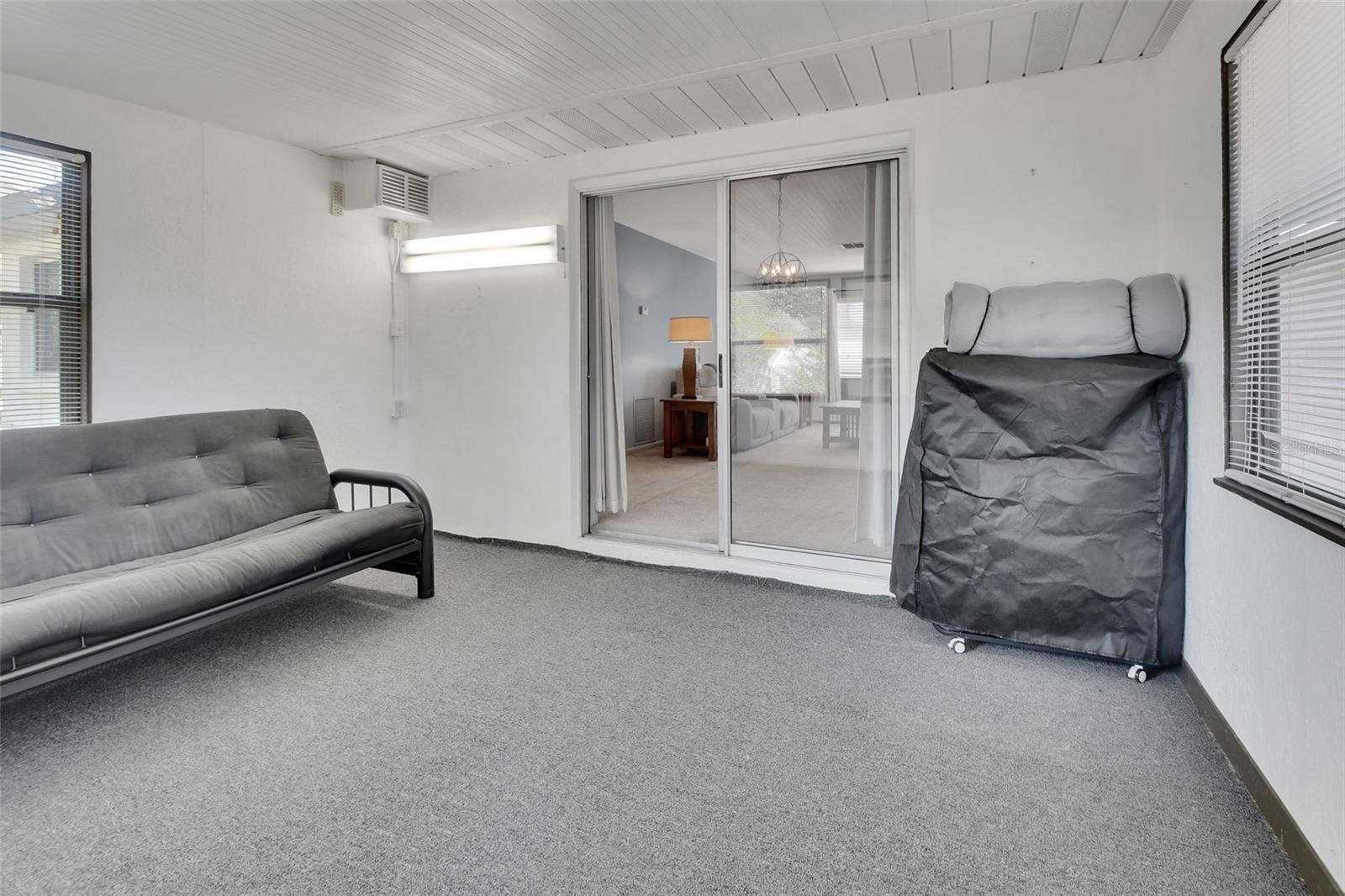 DELTONA LAKES UNIT 05 - Residential