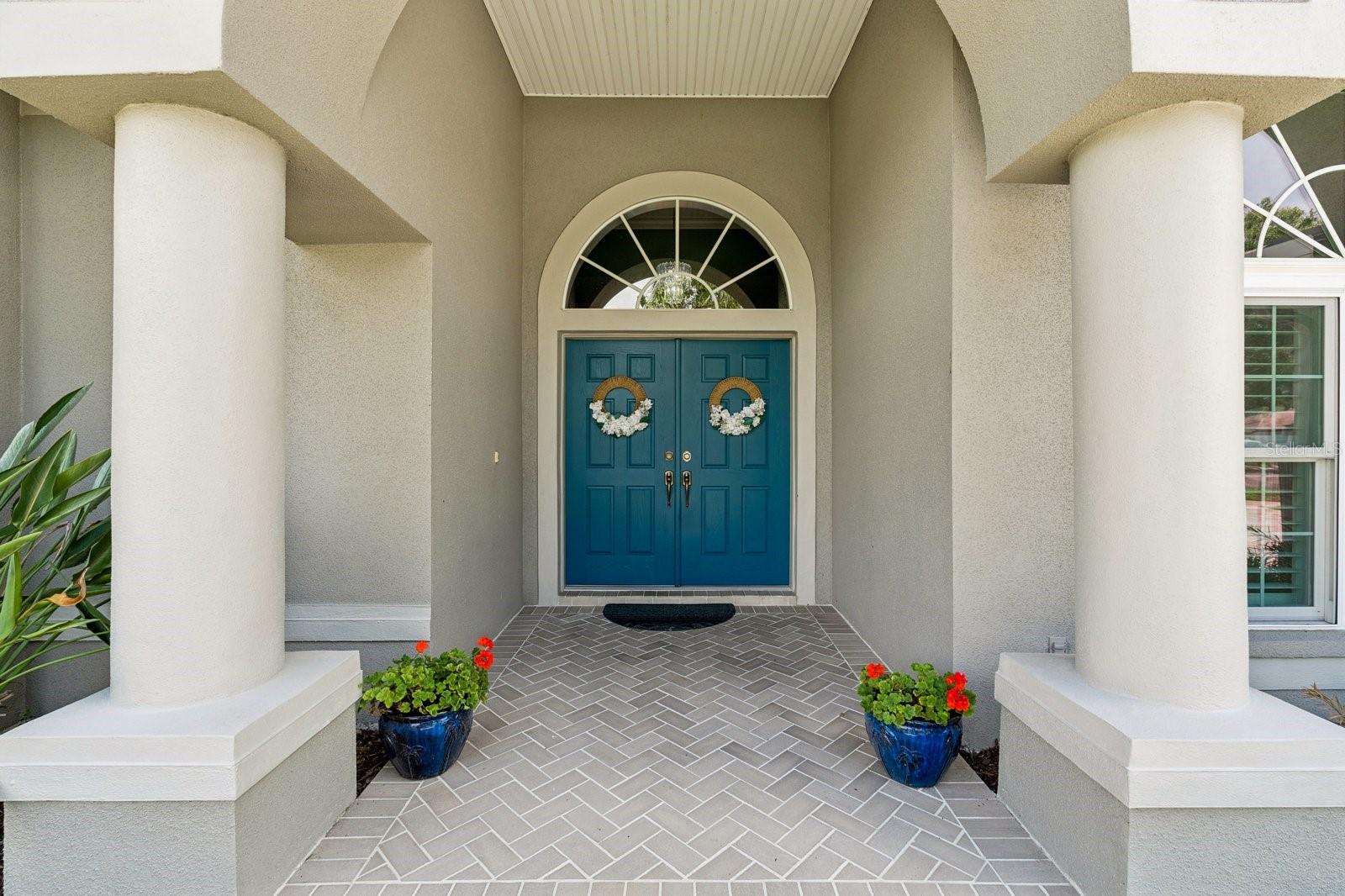 1003 KINGS WAY LANE