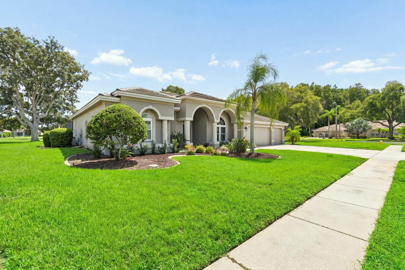 1003 KINGS WAY LANE