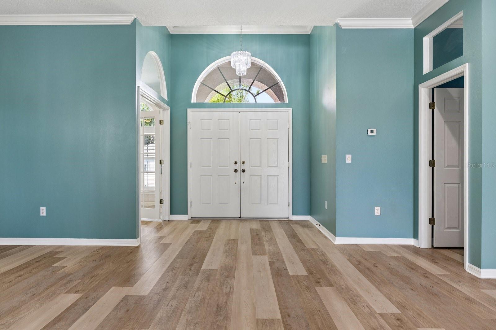 1003 KINGS WAY LANE