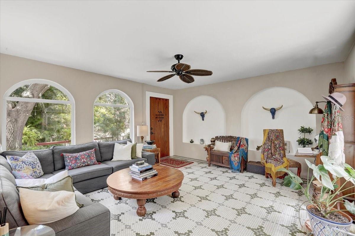 OAK RIDGE - Residential