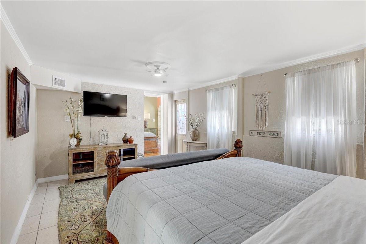OAK RIDGE - Residential