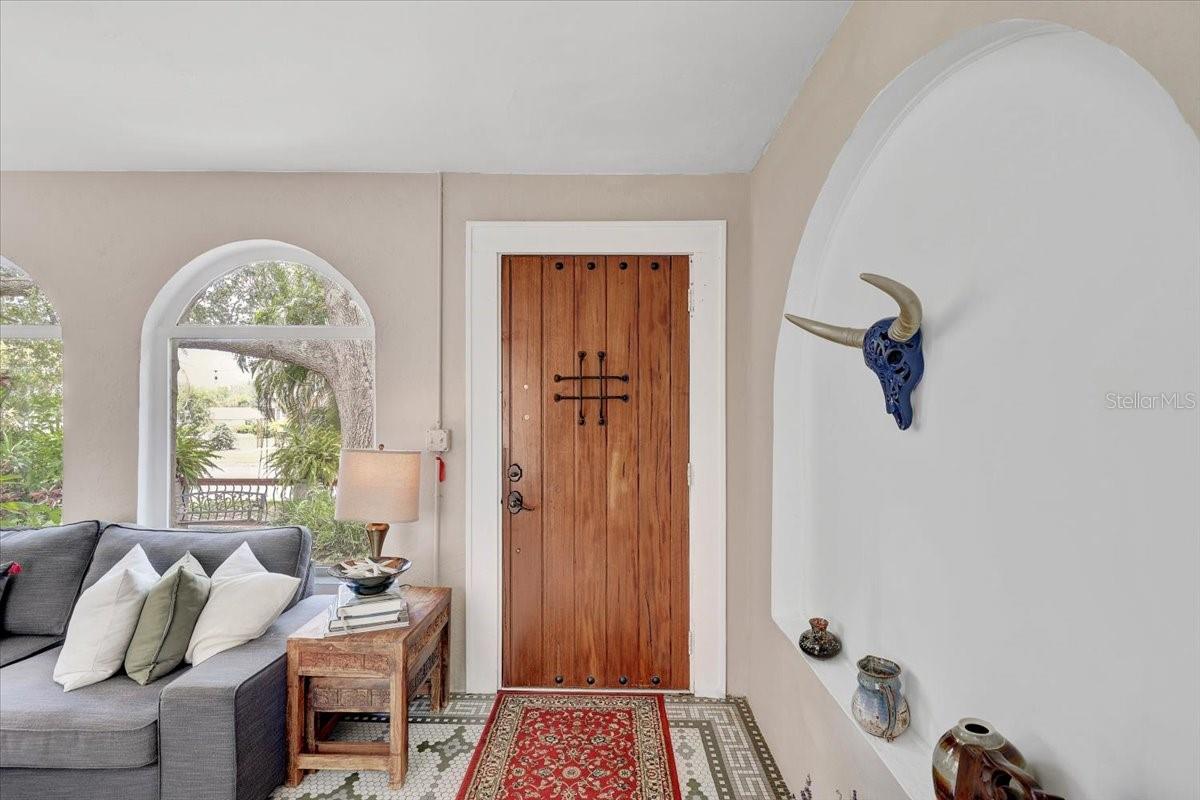 325 49TH STREET N