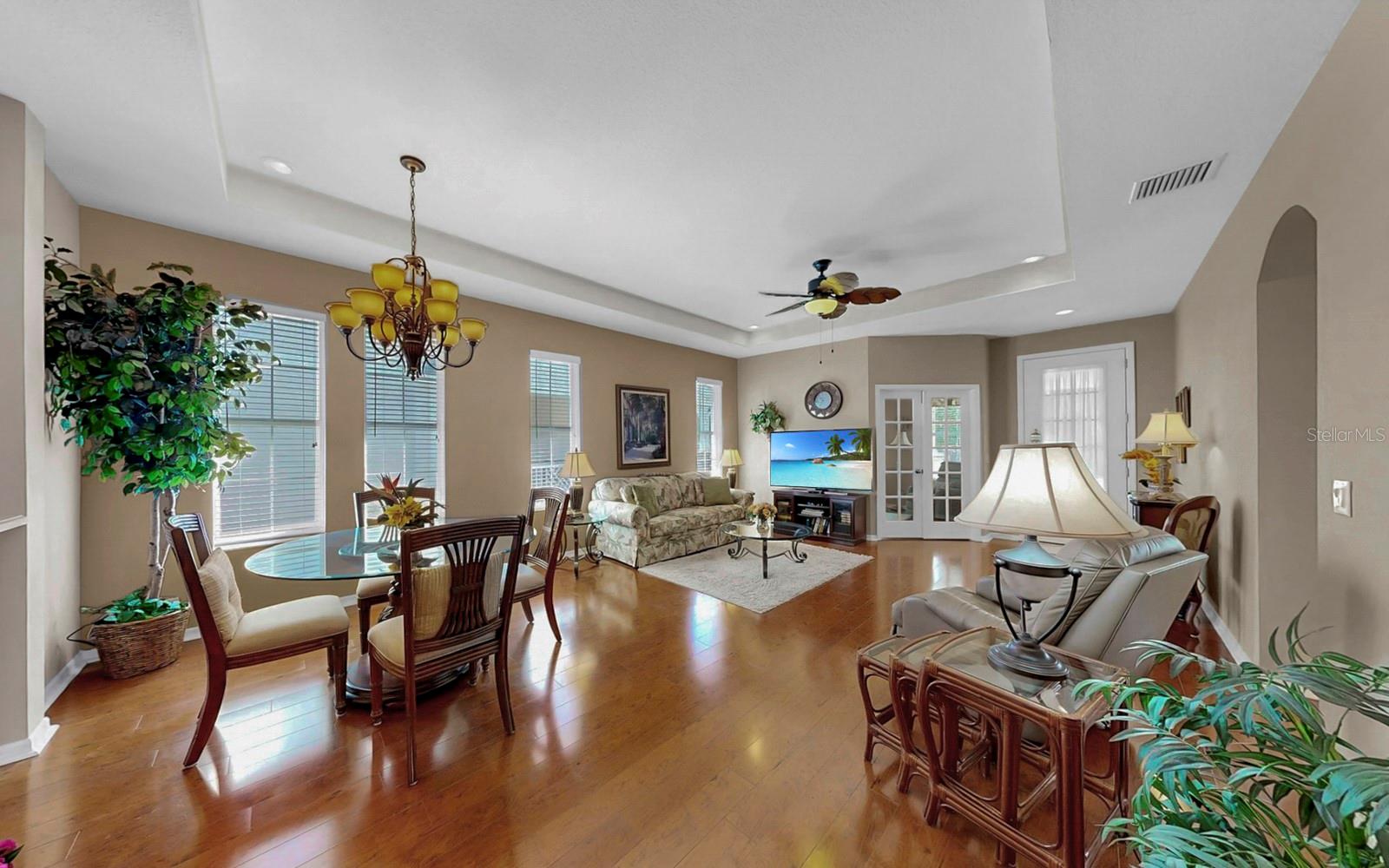 MIRABAY PRCL 7 PH 1 - Residential