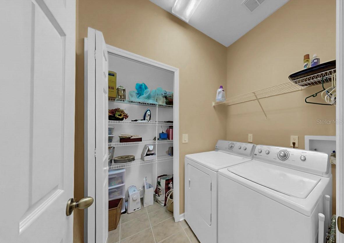 MIRABAY PRCL 7 PH 1 - Residential