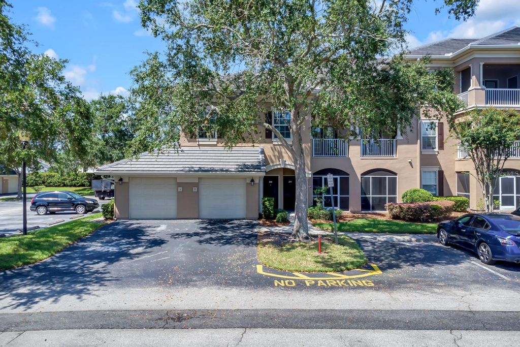 Photo of 14304 Fredricksburg Drive #402, Orlando, FL 32837 (MLS # S5146776)