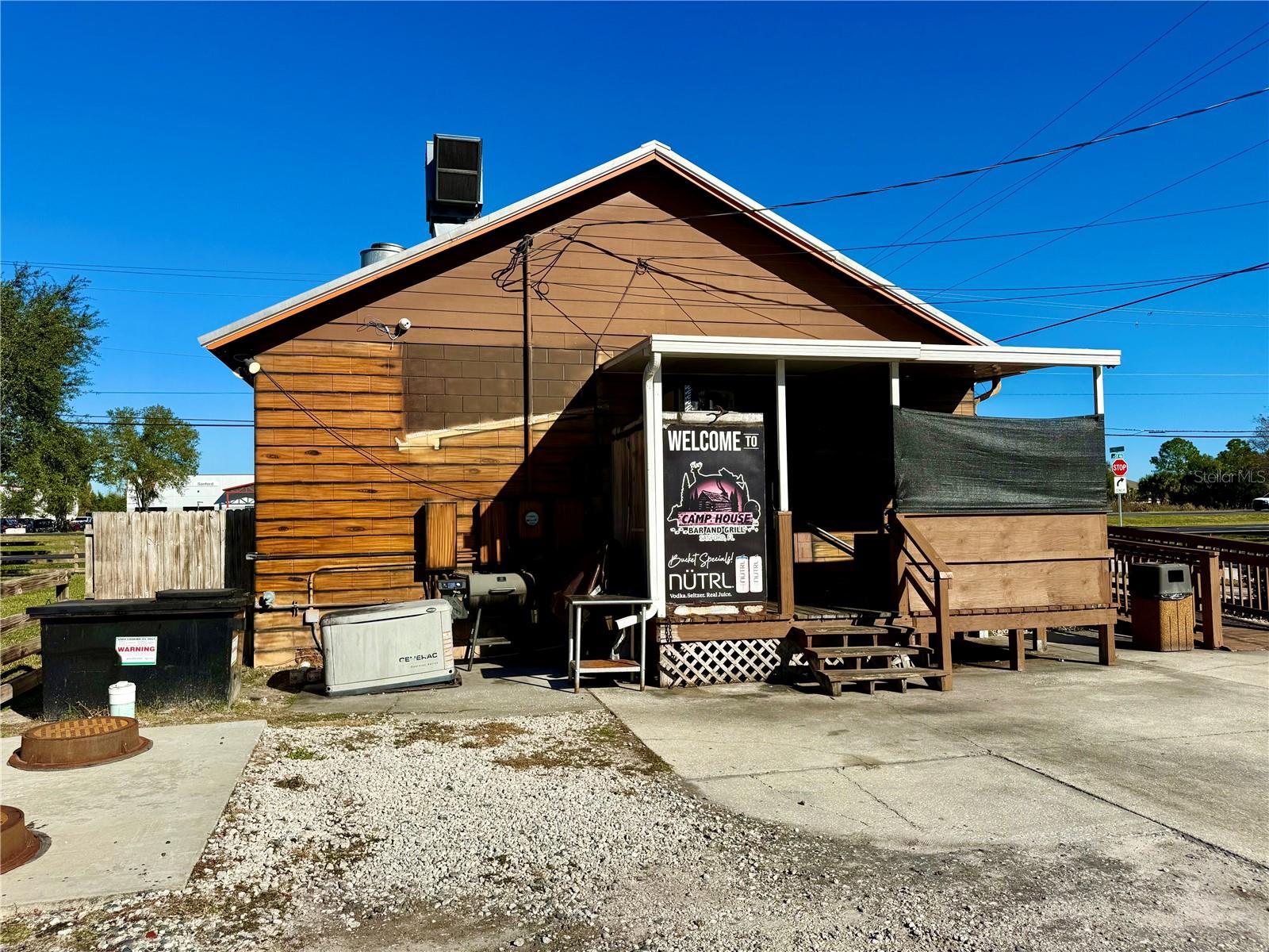 MUNSONS SUB W B - Commercial Sale