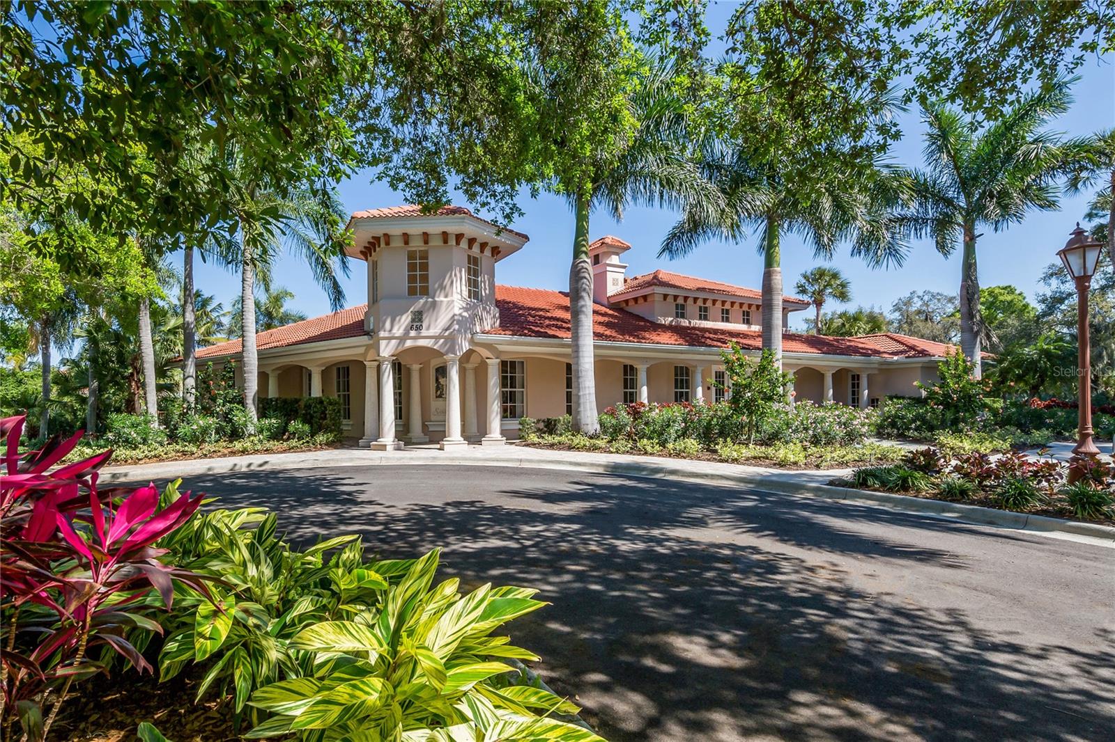 SAWGRASS - Residential