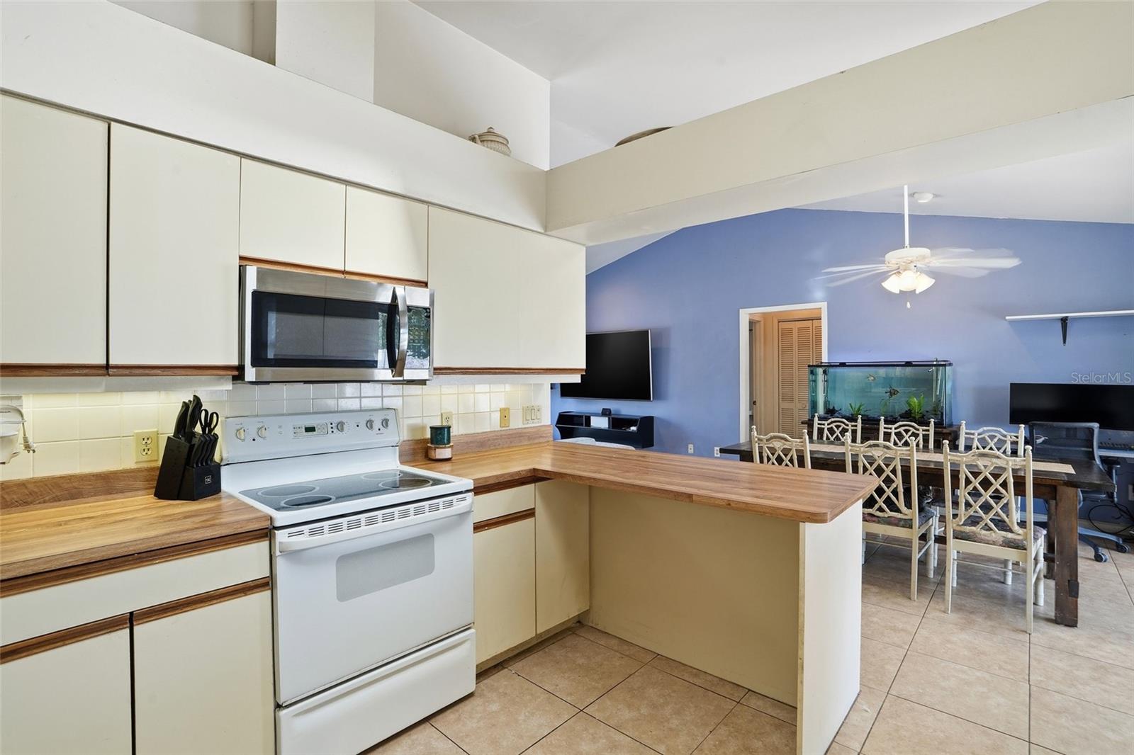 GULF COAST GROVES SUB - Residential