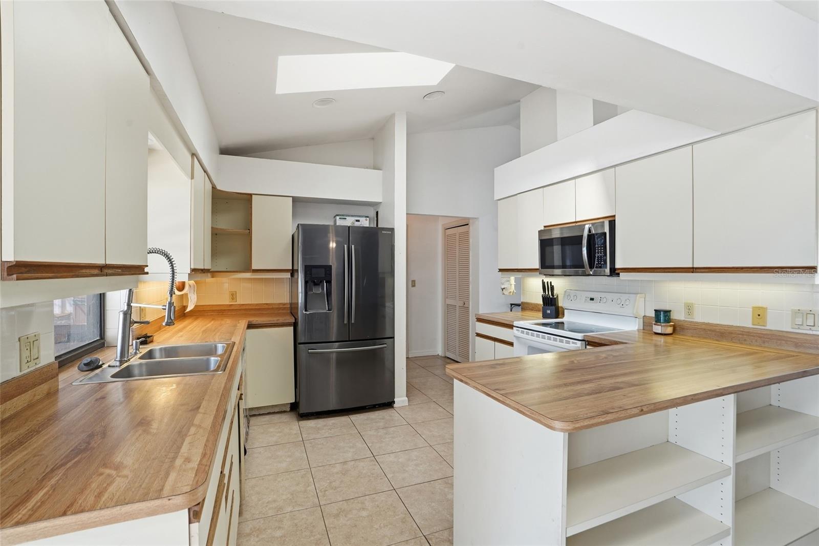 GULF COAST GROVES SUB - Residential