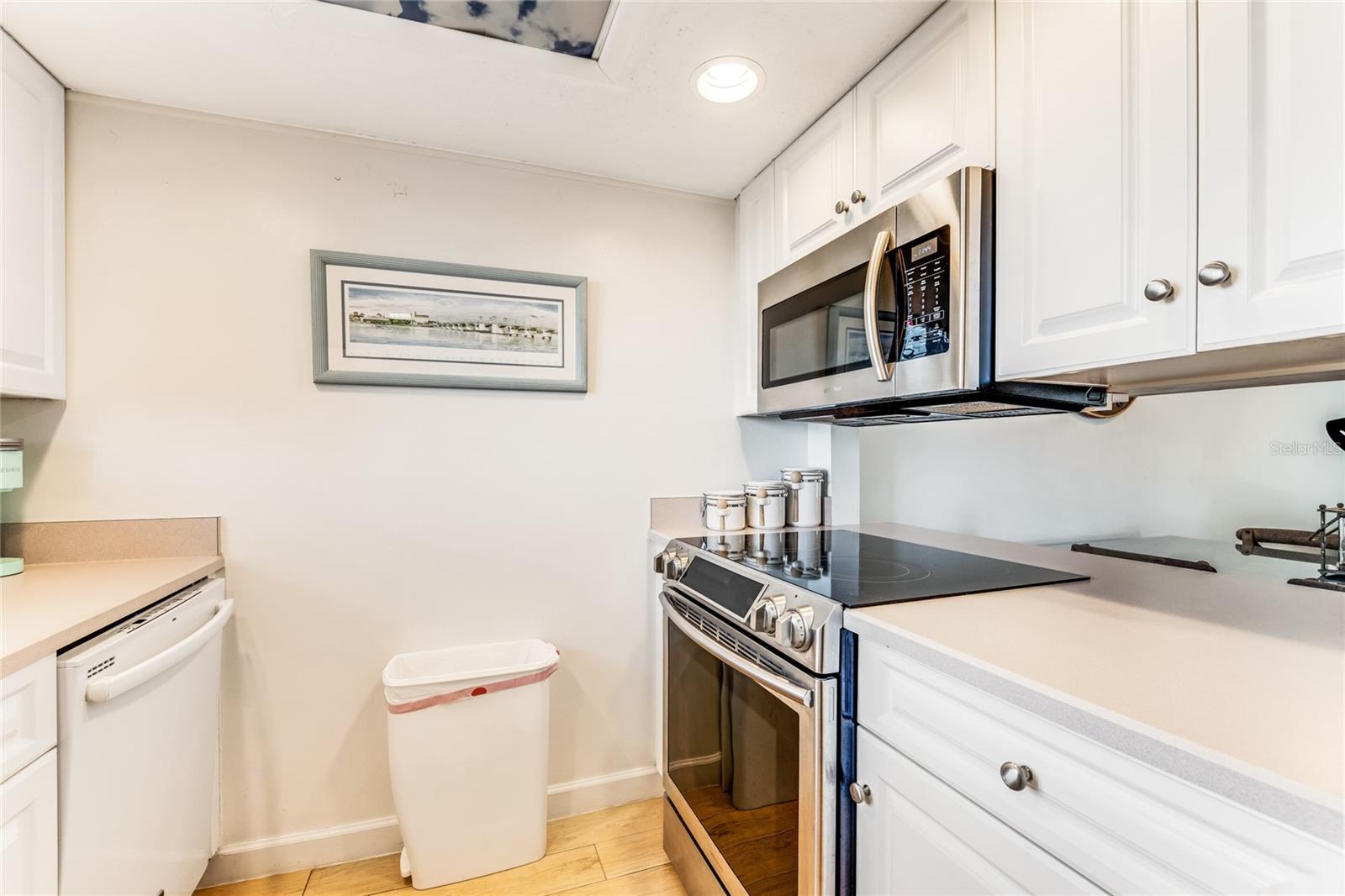 ORMOND CONDO CLUB - Residential