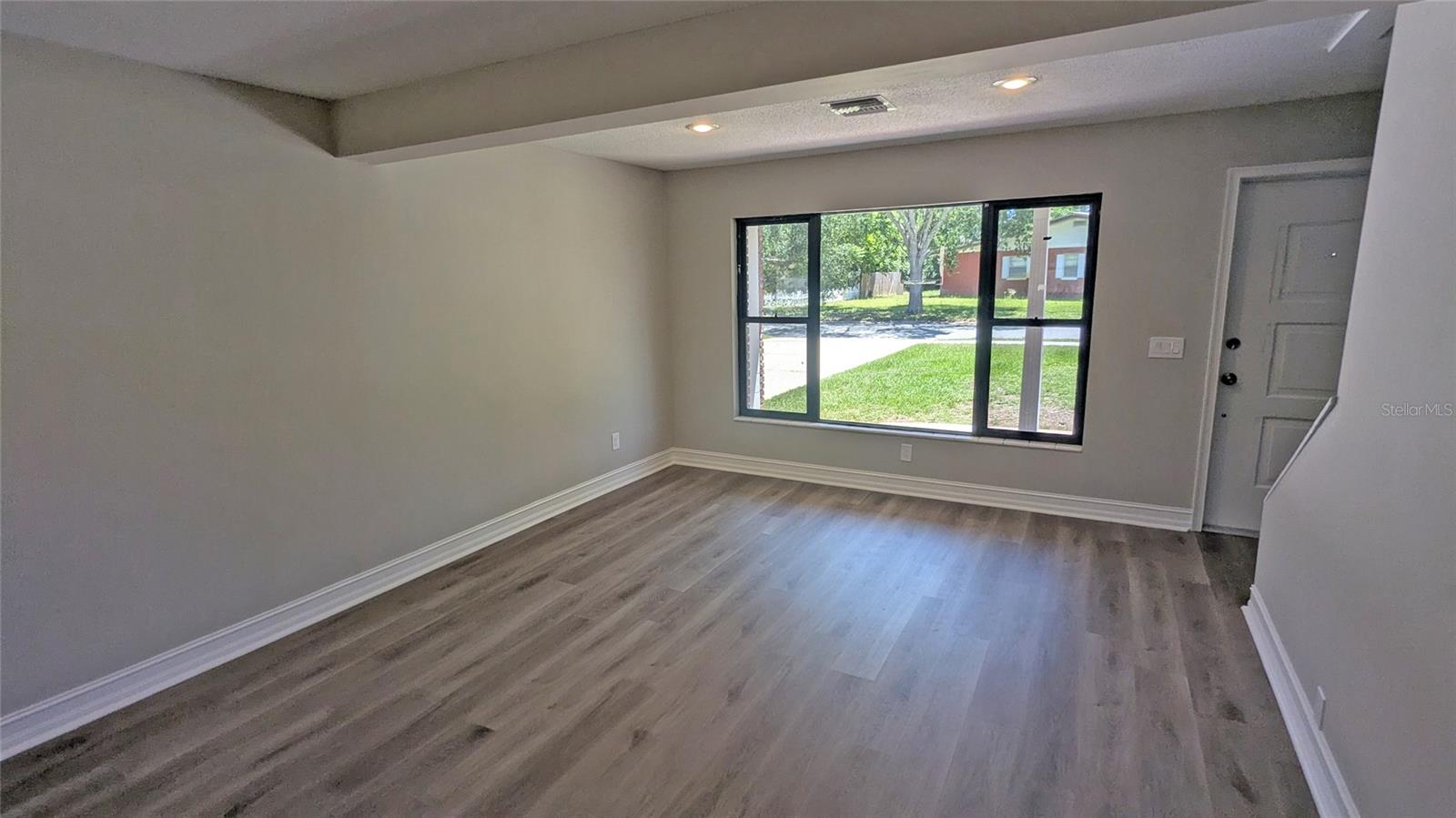 SHERWOOD ESTATES - Residential