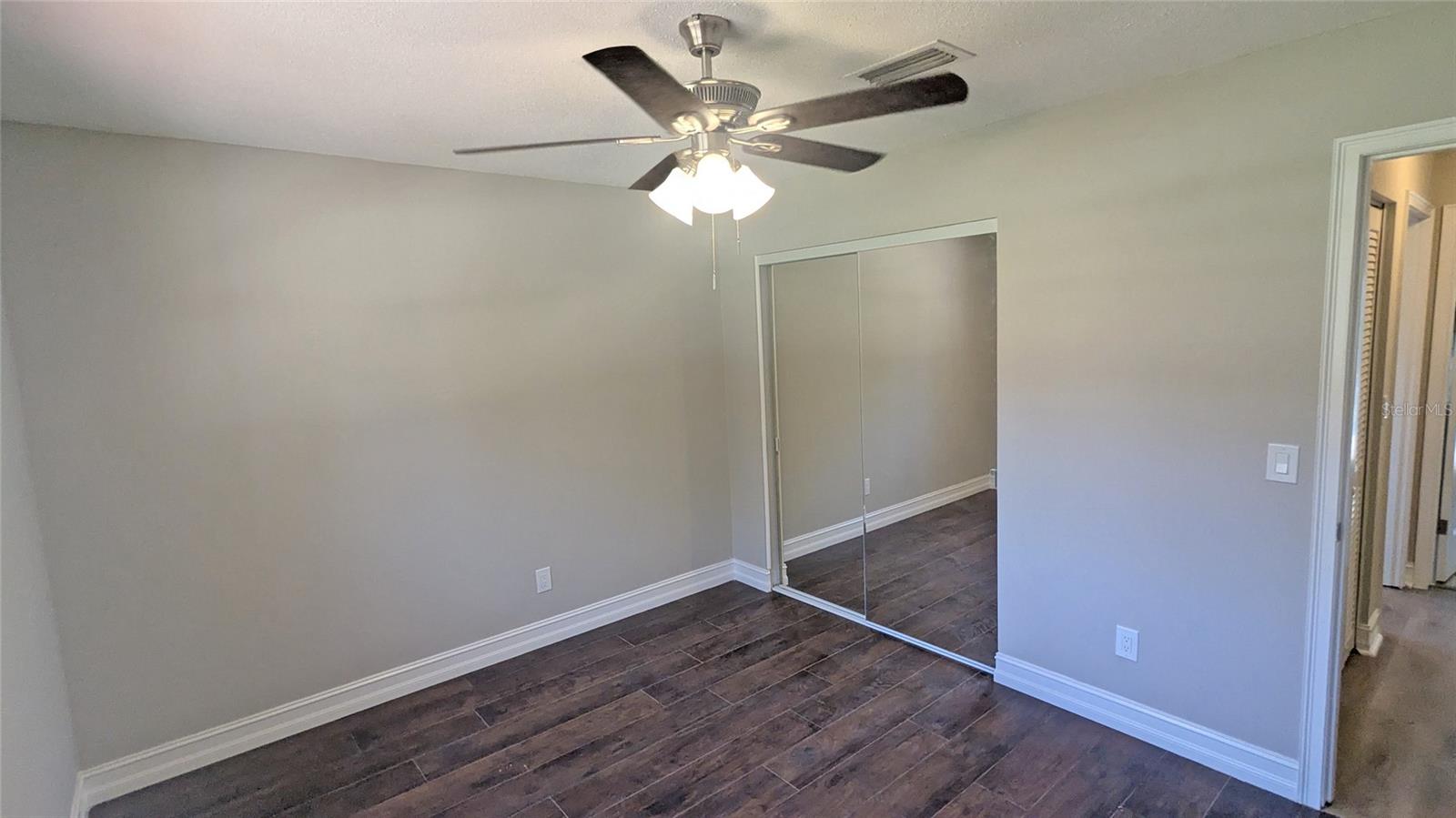 SHERWOOD ESTATES - Residential