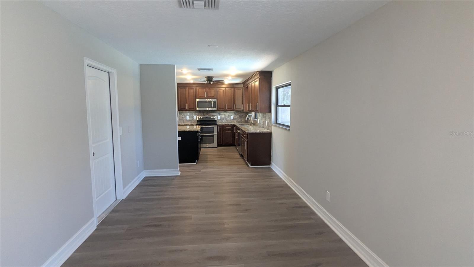SHERWOOD ESTATES - Residential