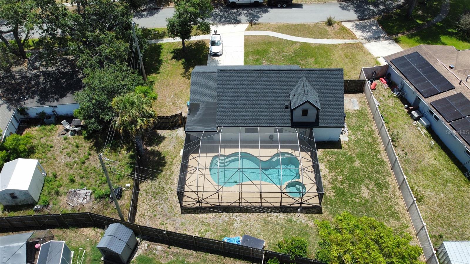 SHERWOOD ESTATES - Residential