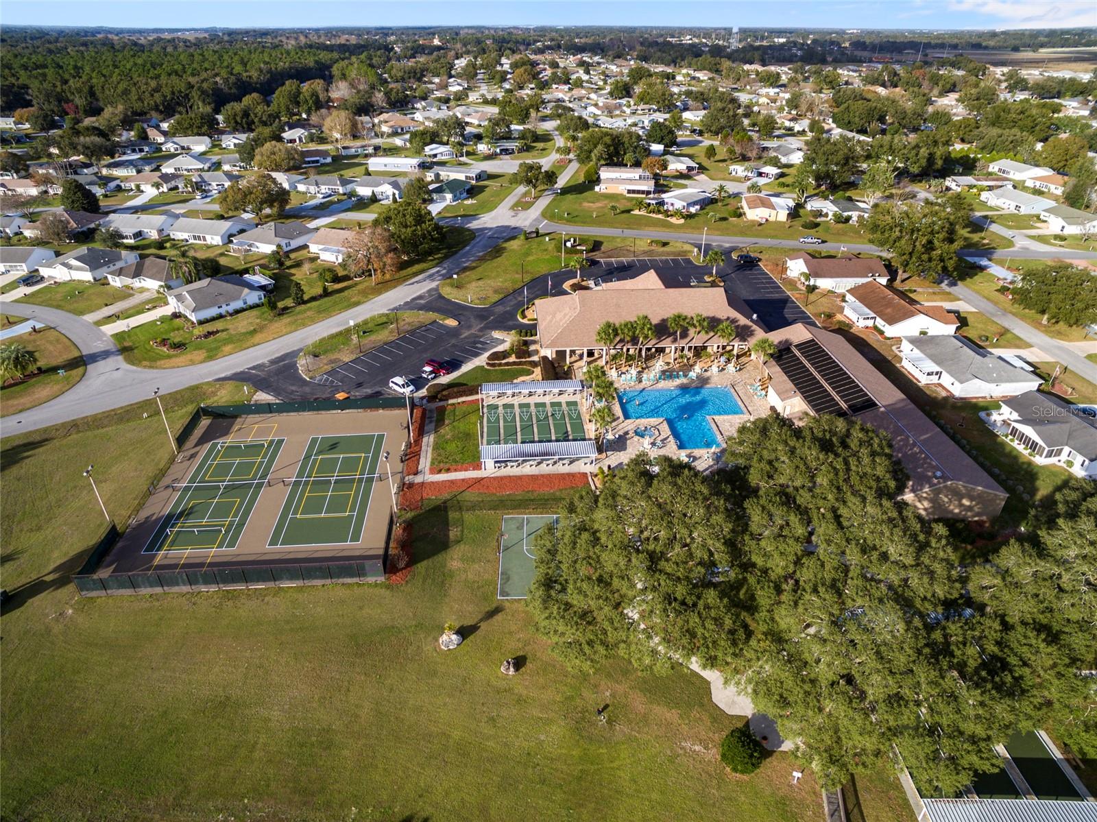 MARION LANDING - Residential