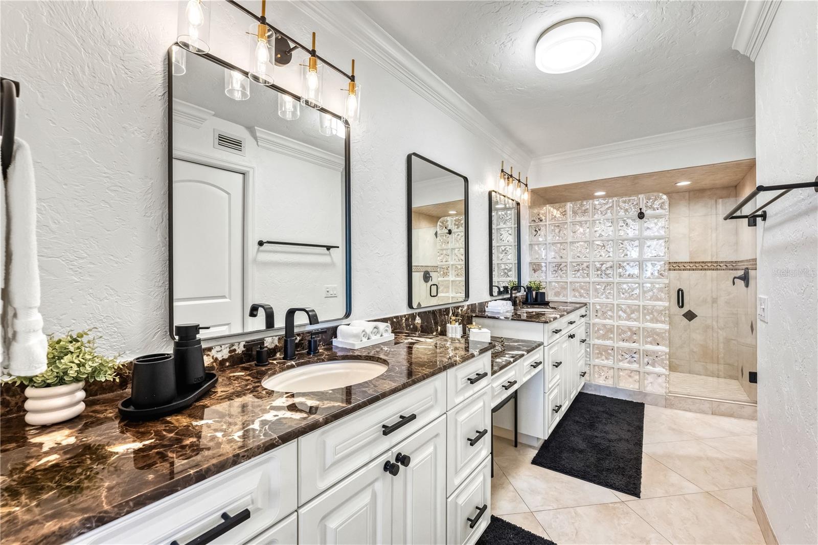 CASARINA - Residential