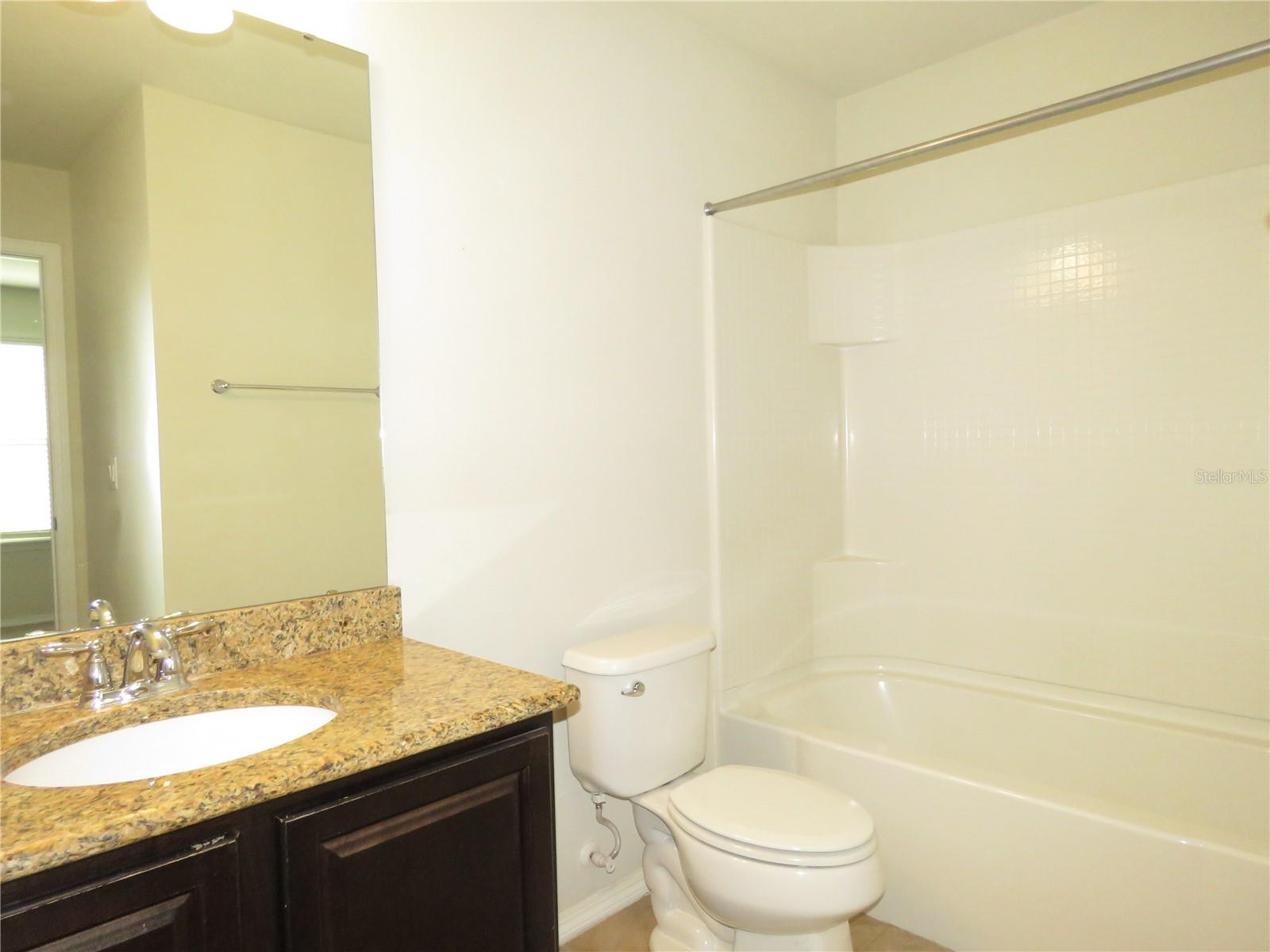 HARVEST CREEK VILLAGE - Residential Lease