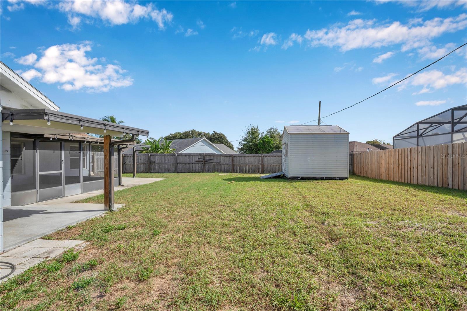 DELTONA LAKES - Residential