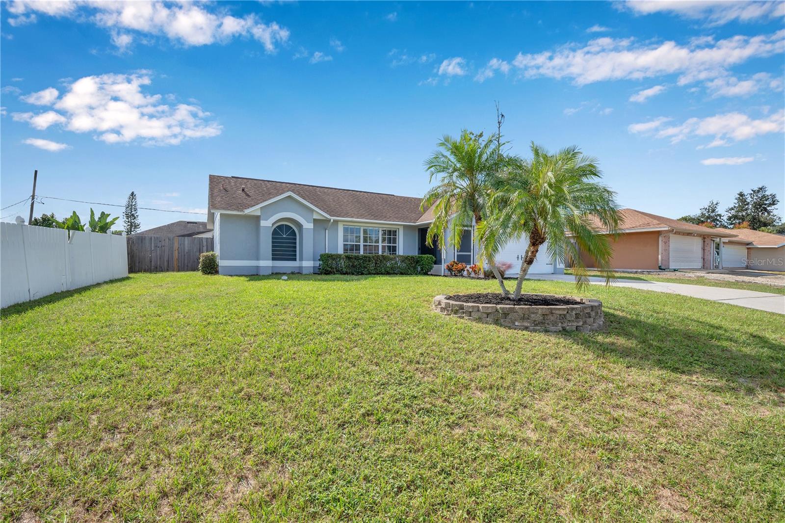 DELTONA LAKES - Residential