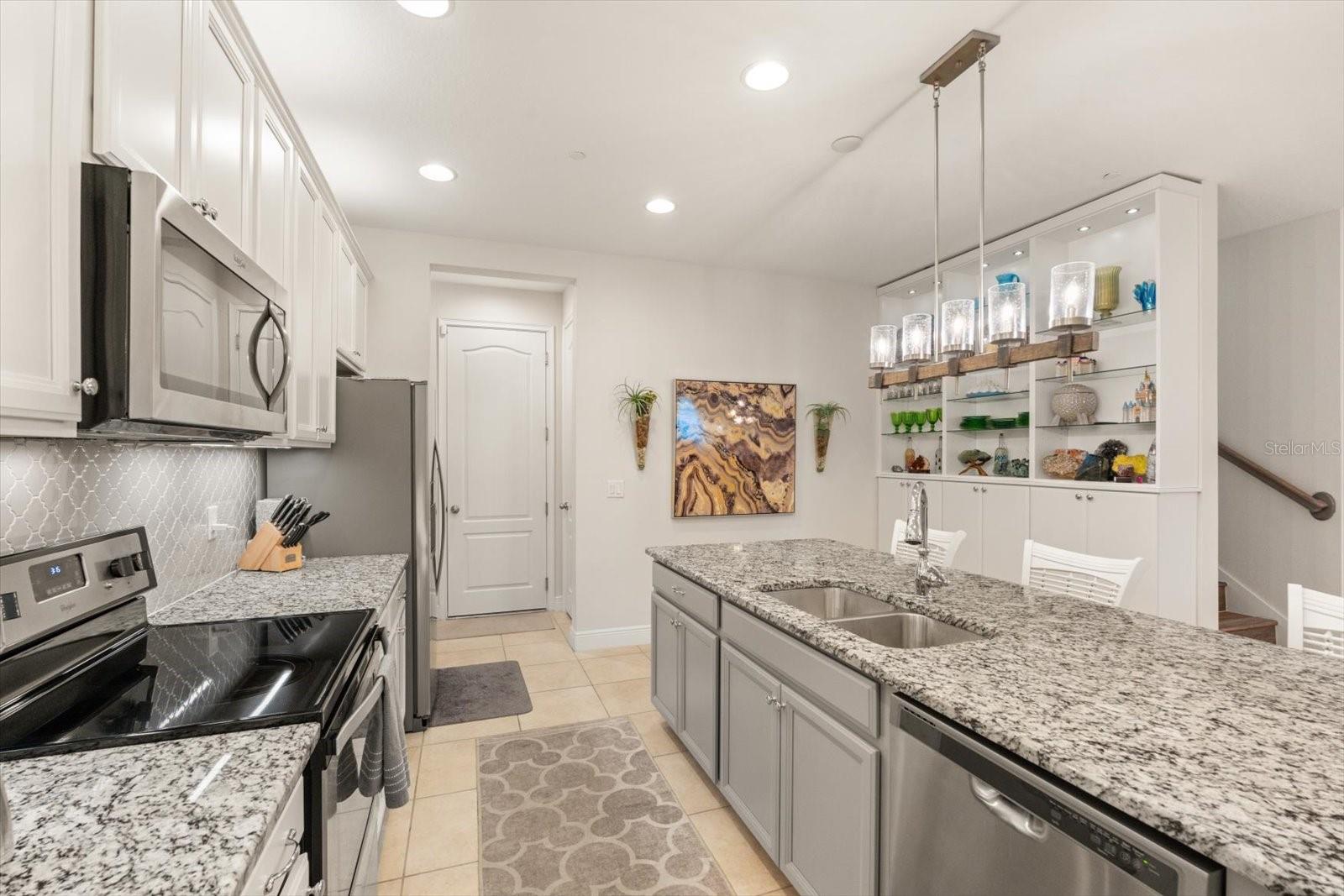 HAMMOCK PARK - Residential