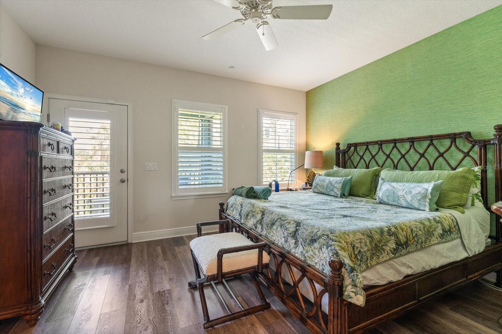 HAMMOCK PARK - Residential