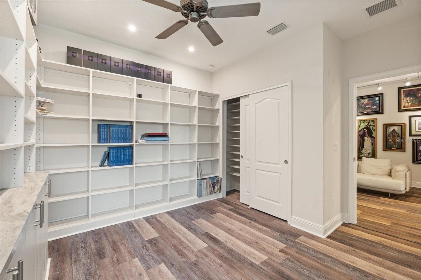 HAMMOCK PARK - Residential