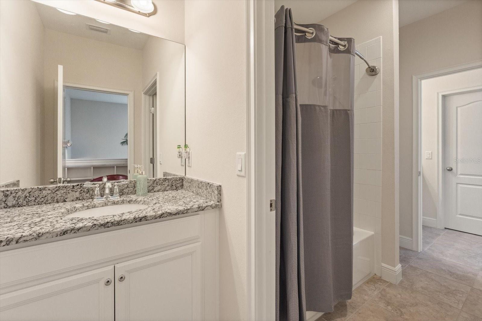 HAMMOCK PARK - Residential