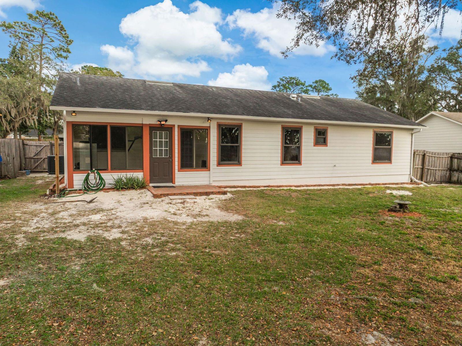 FRST OAKS - Residential