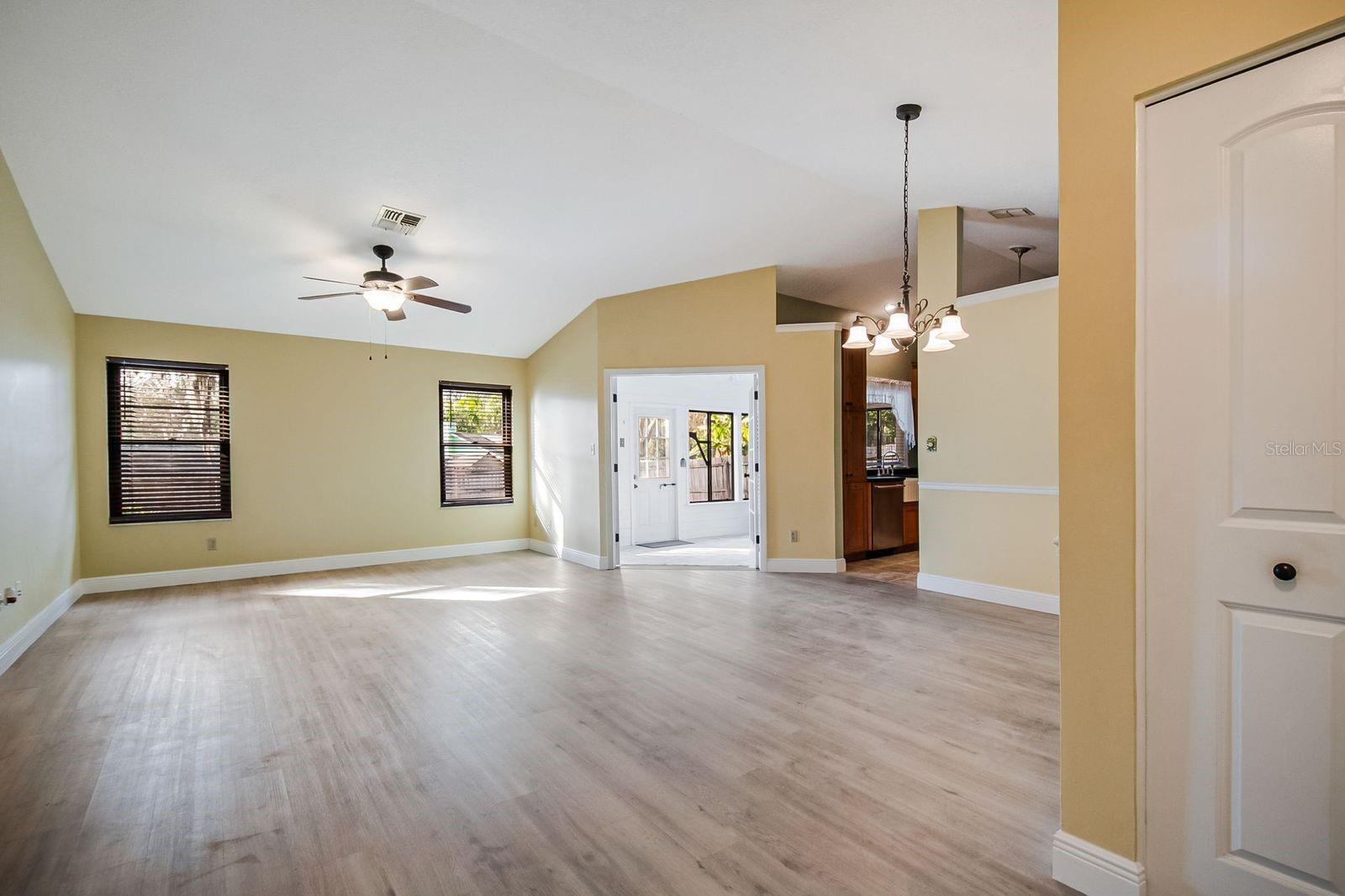 FRST OAKS - Residential