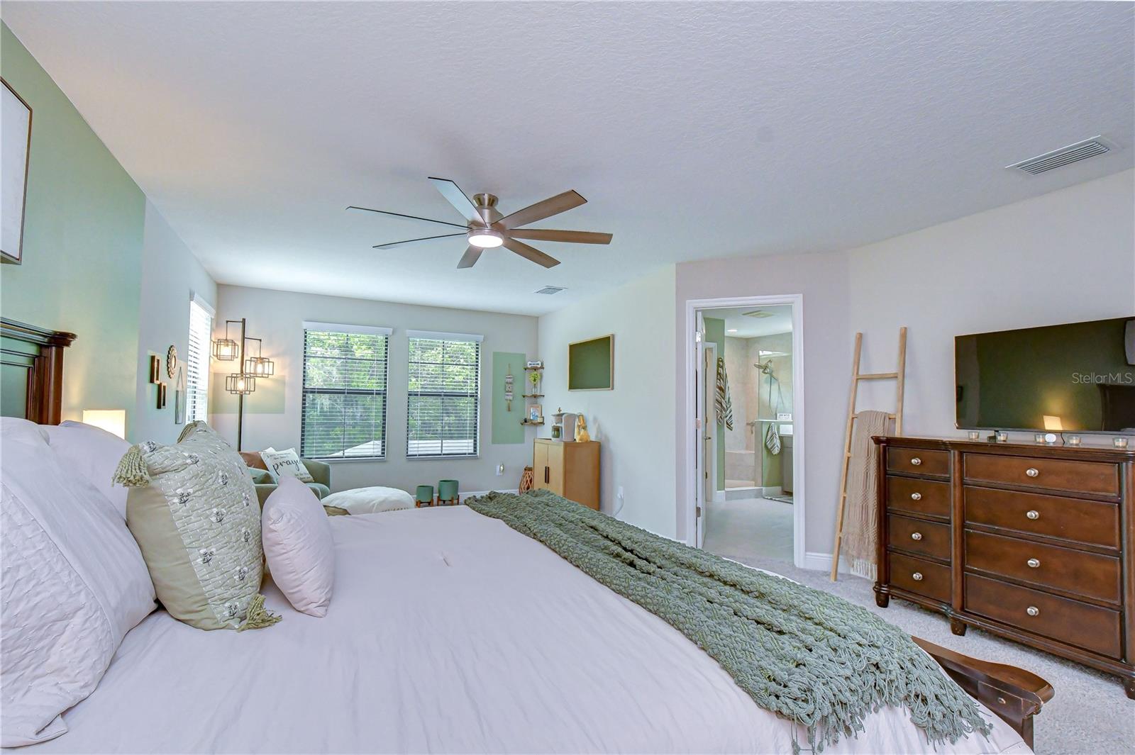 HAWKSTONE - Residential