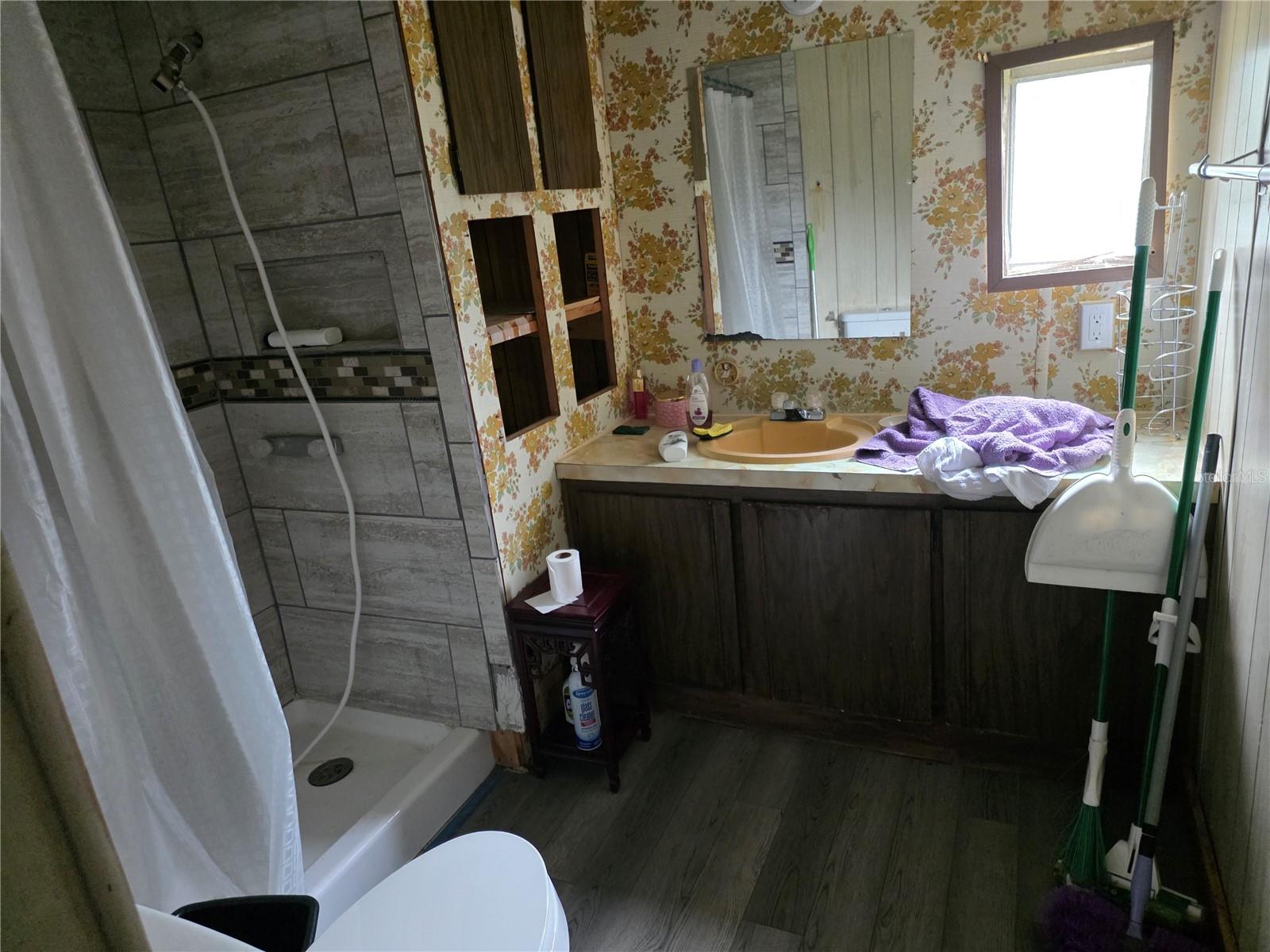 PARADISE - Residential