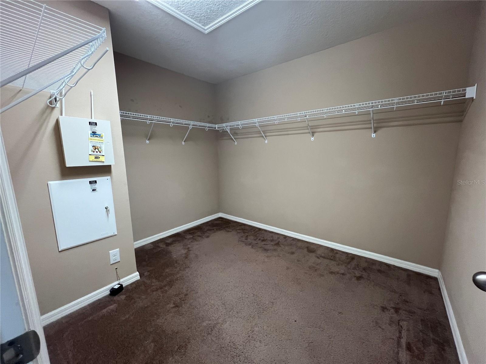 OAK CREEK PRCL 1B - Residential Lease